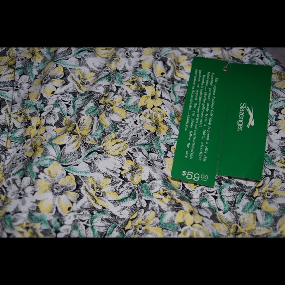 Slazenger men's floral Golf shorts - Picture 2 of 4